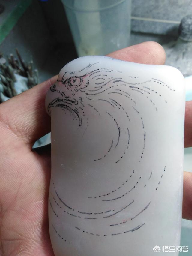 黄龙玉原石价格（黄龙玉原石多少钱一公斤）