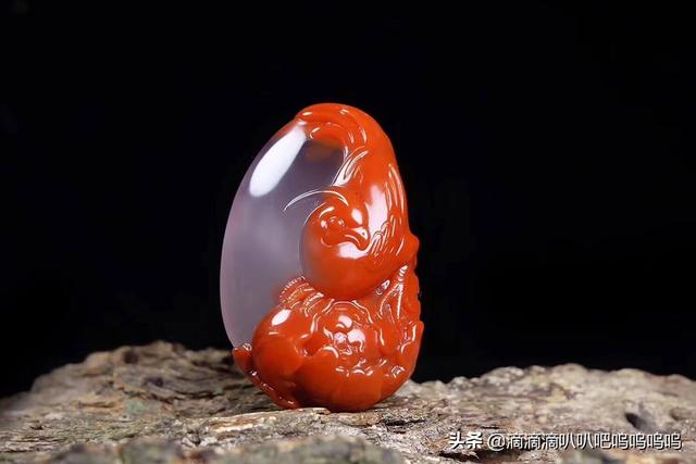 玉髓和玉的区别（玉髓和玉的区别哪个好）