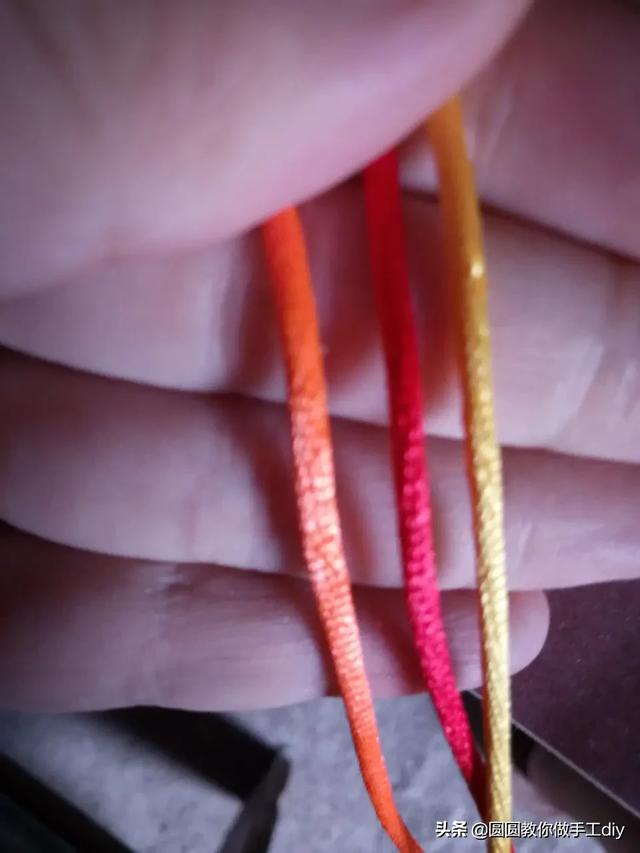 编手链的方法图解（编手链的方法图解教程）