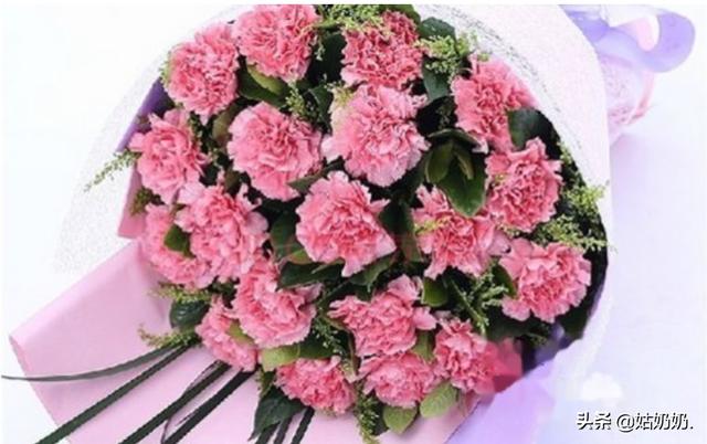 母亲节送什么（母亲节送什么花）