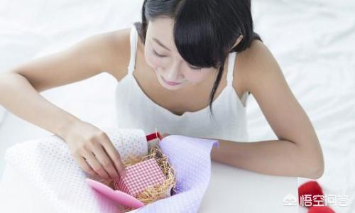 结婚礼物送什么（结婚礼物送什么吉利）