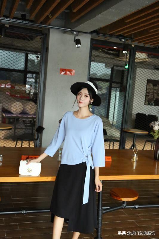 该怎么办（该怎么办的图片表情）