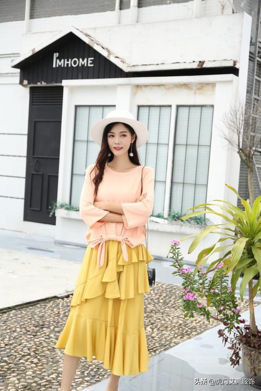 该怎么办（该怎么办的图片表情）