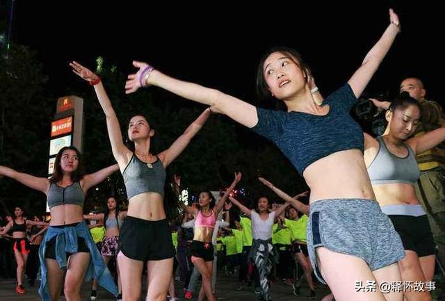 长篇浪漫故事_长篇浪漫故事100字